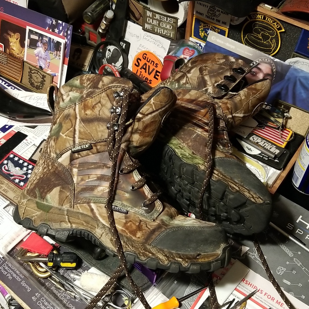 Irish Setter Men's Gore-Tex Boots 10 1/2", E2 width